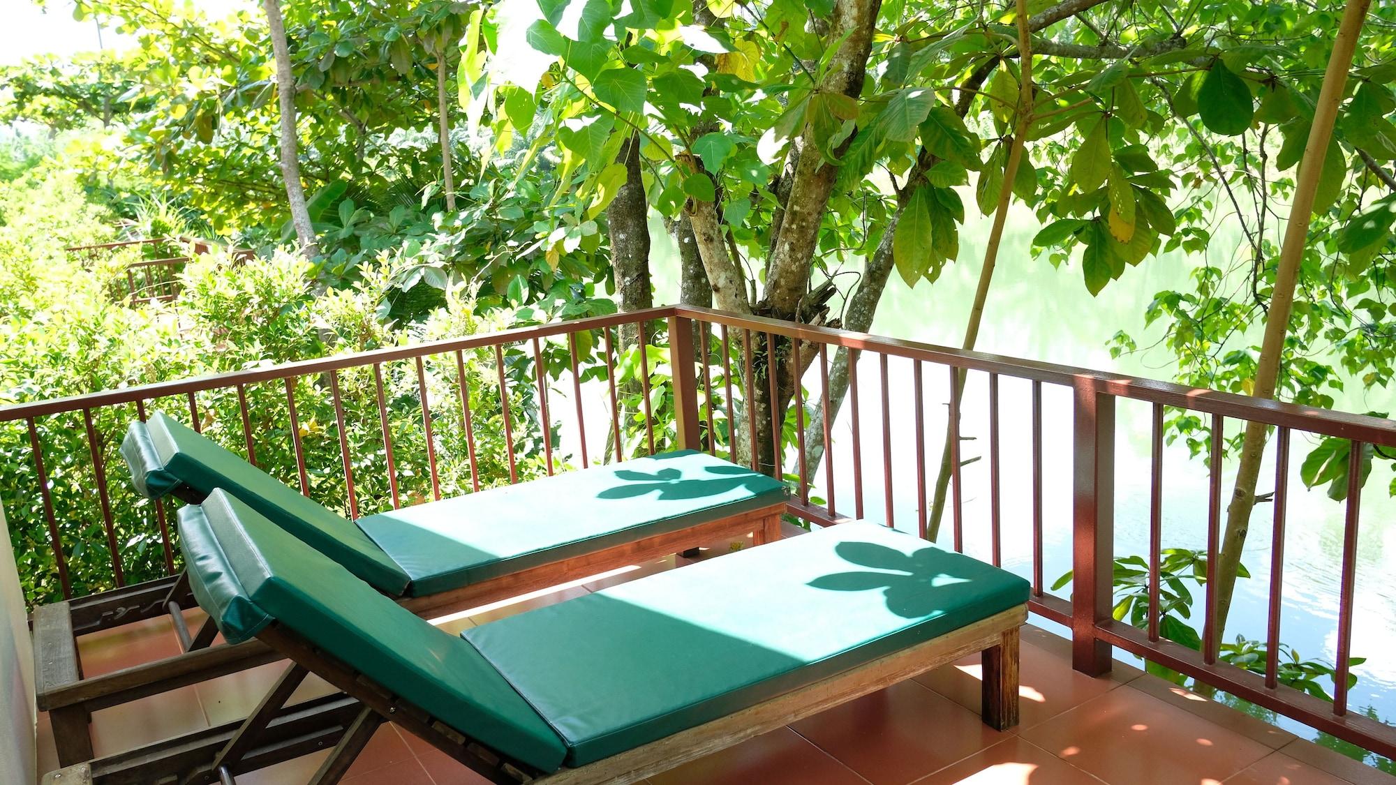 Khao Lak Golden Coconut Ξενοδοχείο Εξωτερικό φωτογραφία