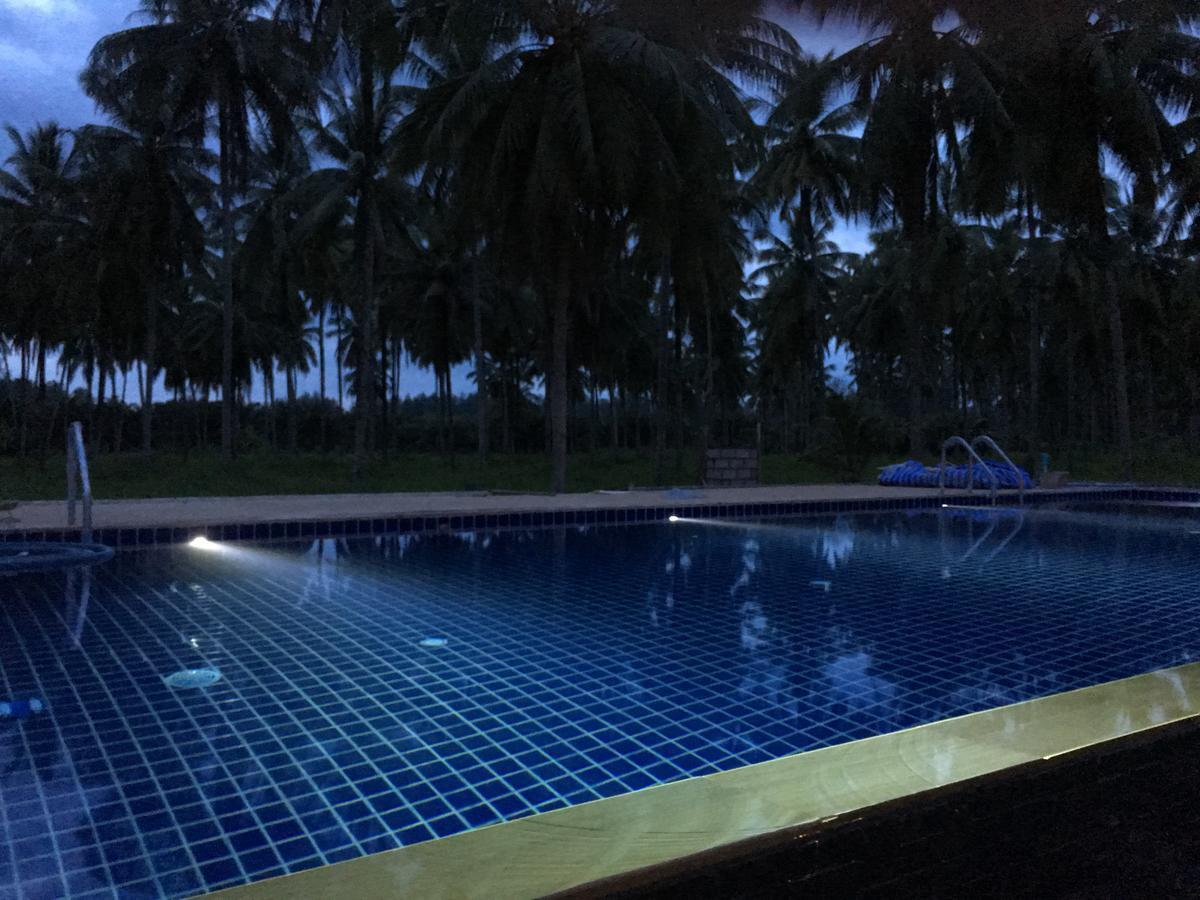 Khao Lak Golden Coconut Ξενοδοχείο Εξωτερικό φωτογραφία